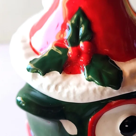 NWT, David's Cookies Christmas Ceramic Cookie Jar. Owl Design. - Picture 15 of 15